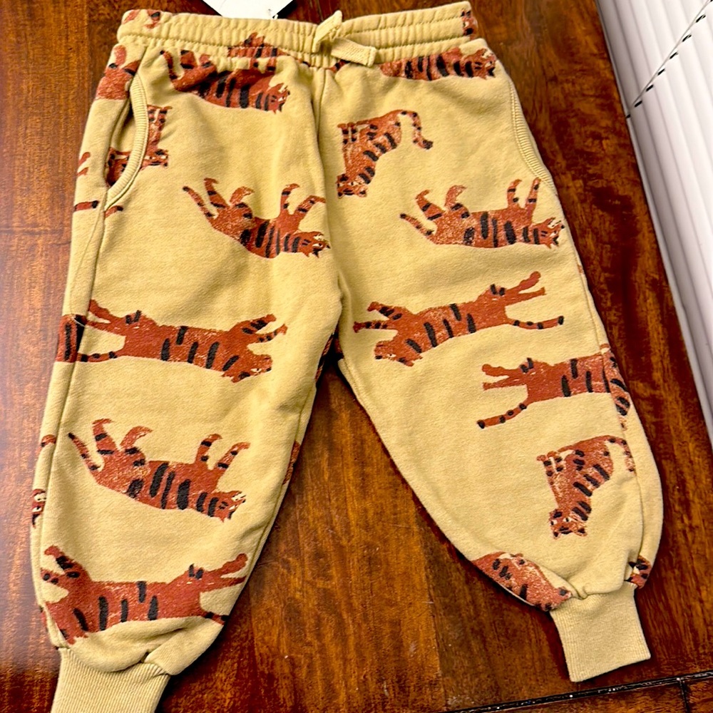Zara kids printed sweatpants